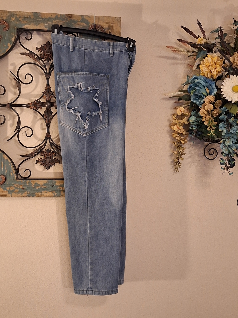 Women's Boyfriend High Rise Wide Leg Jeans W/Star Pockets Size M/L - Picture 6 of 9